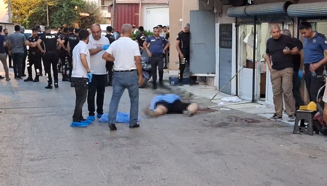 İKİ TÜFEKLE GELDİ