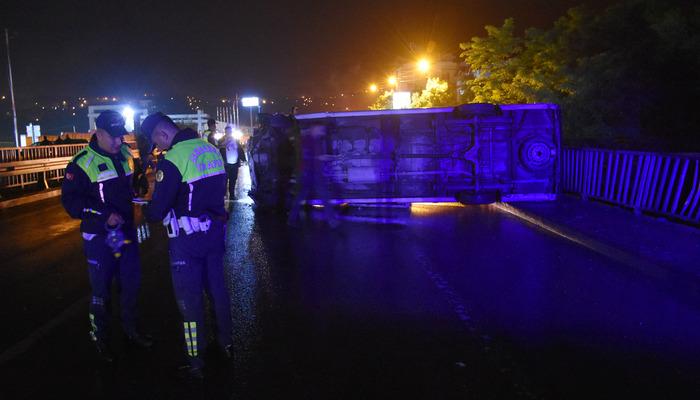 Ordu’da yolcu minibüsünün devrildiği kazada 3 kişi yaralandı