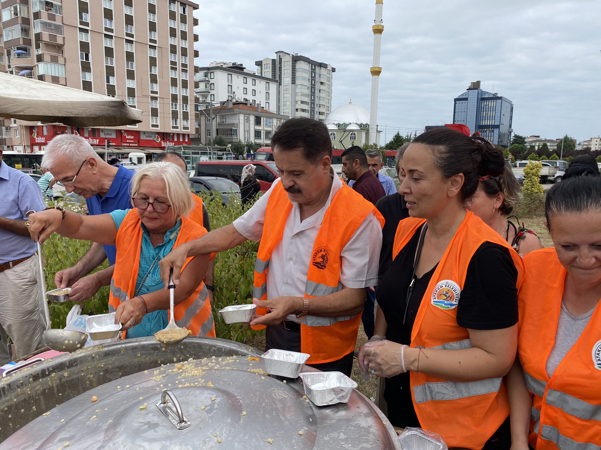 Atakum’da aşure dayanışması