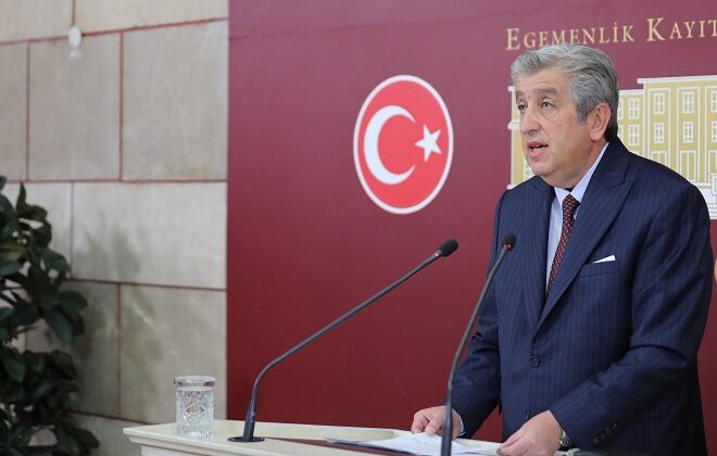 CHP Samsun Milletvekili Murat Çan: “İlkadım’da, kentsel dönüşümün önündeki takoz AK Parti’dir”
