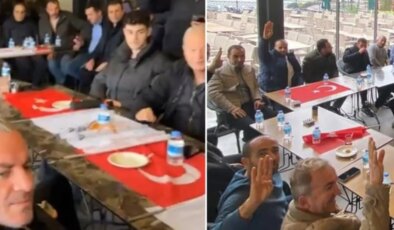 Skandal görüntü! Belediye başkan adayına destek için toplanan grup Türk bayraklarını masa örtüsü yaptı