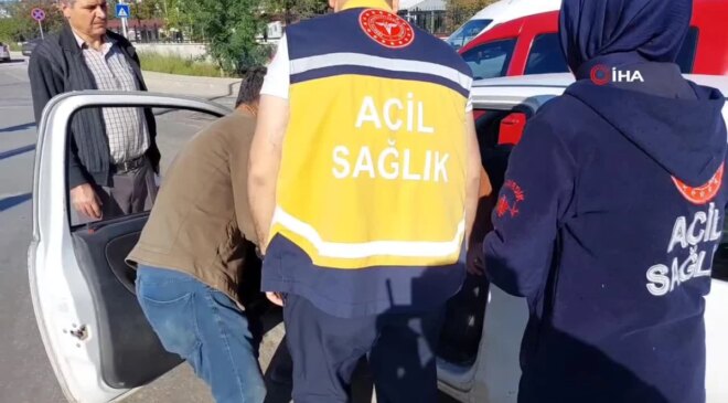 Samsun’da kavşakta iki araç çarpıştı: 2 yaralı